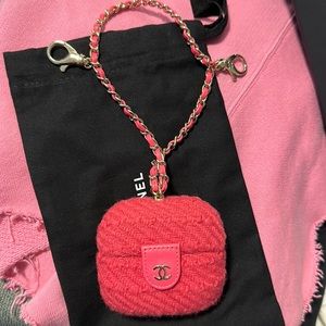 Chanel AirPods tweed